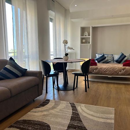 Valverde Apartment And Rooms Verona Luaran gambar
