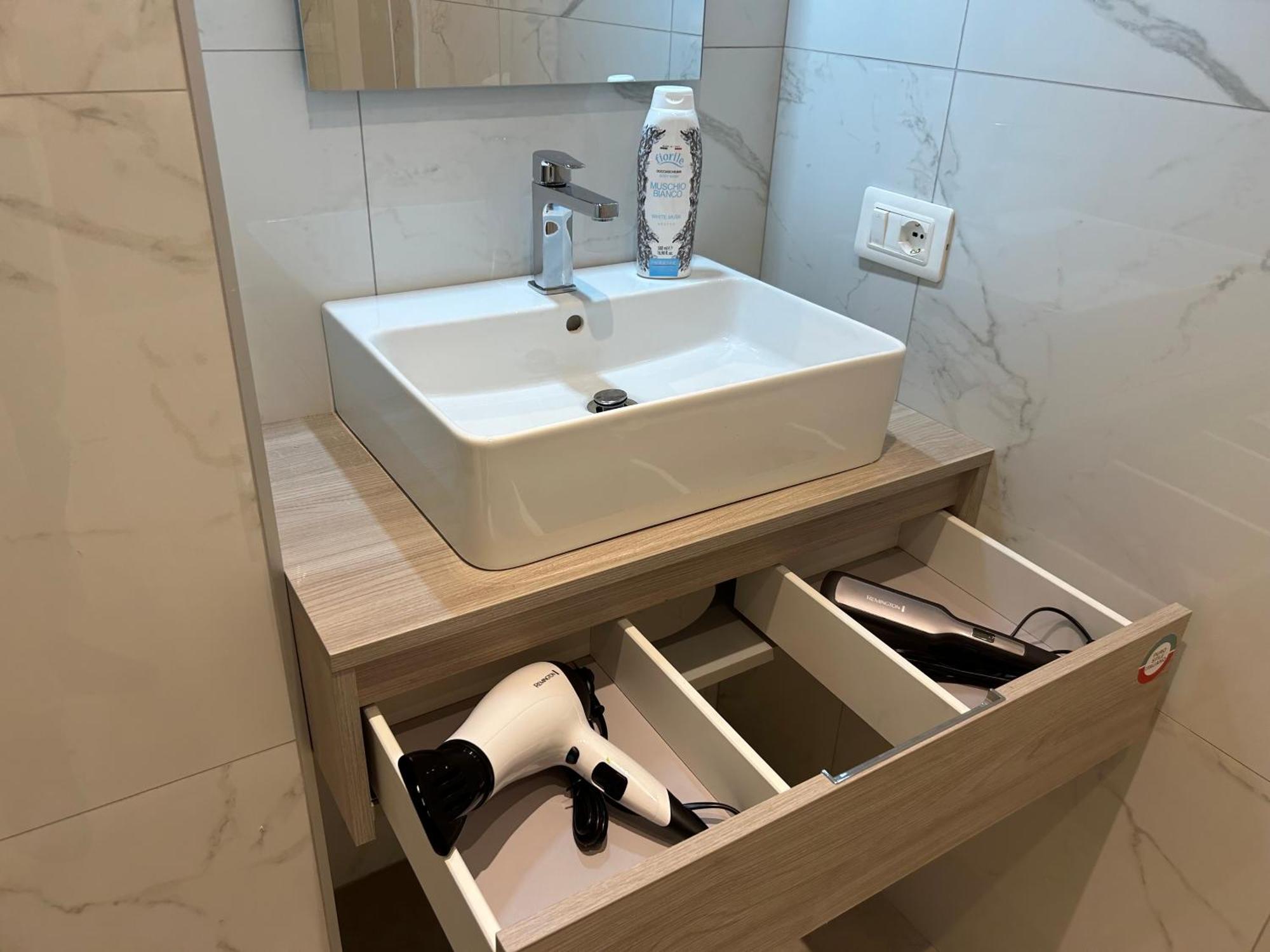 Valverde Apartment And Rooms Verona Luaran gambar